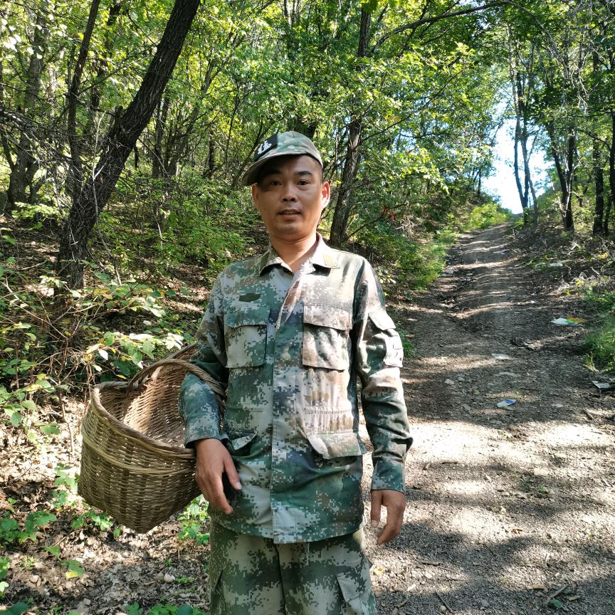 新农人小石头(家庭农场)