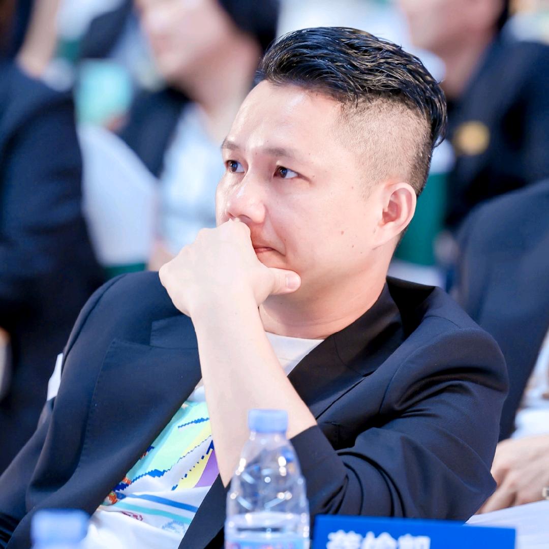 龚愉凯|室内设计师