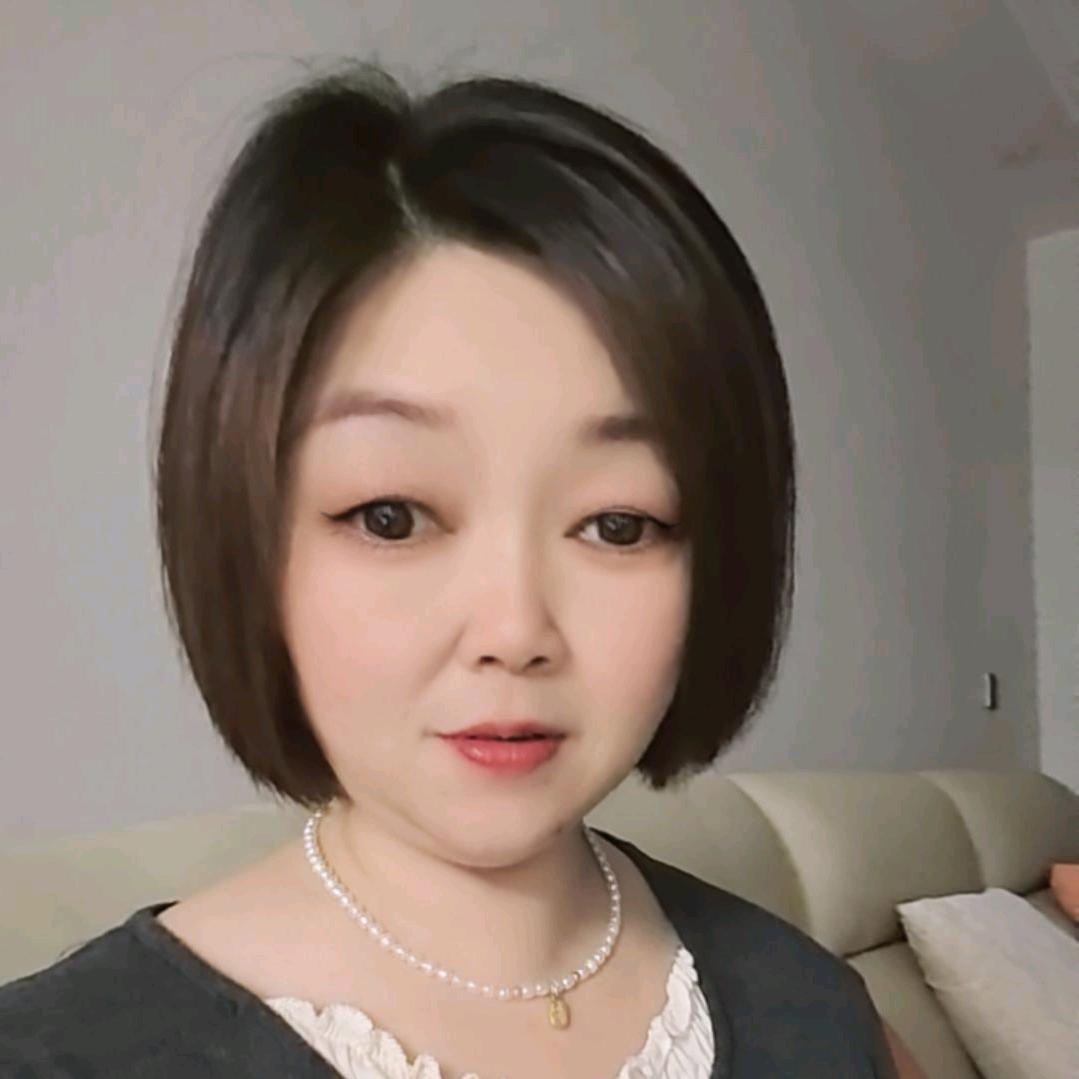 靓点女装《冬梅》