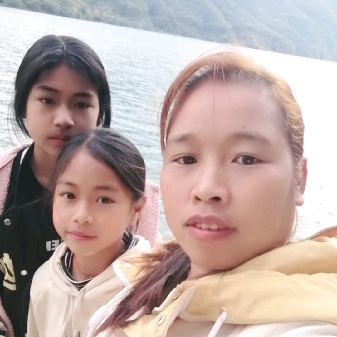 农村丫头 （拒绝私聊）