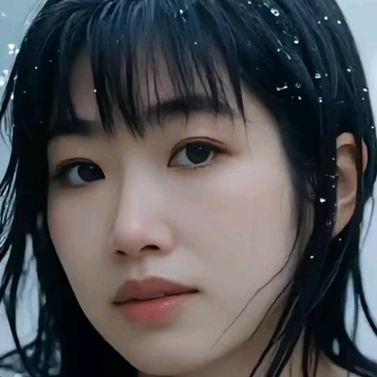 任姐爱快乐就好