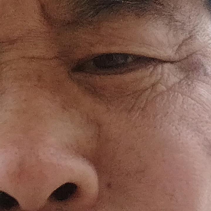饭。饱