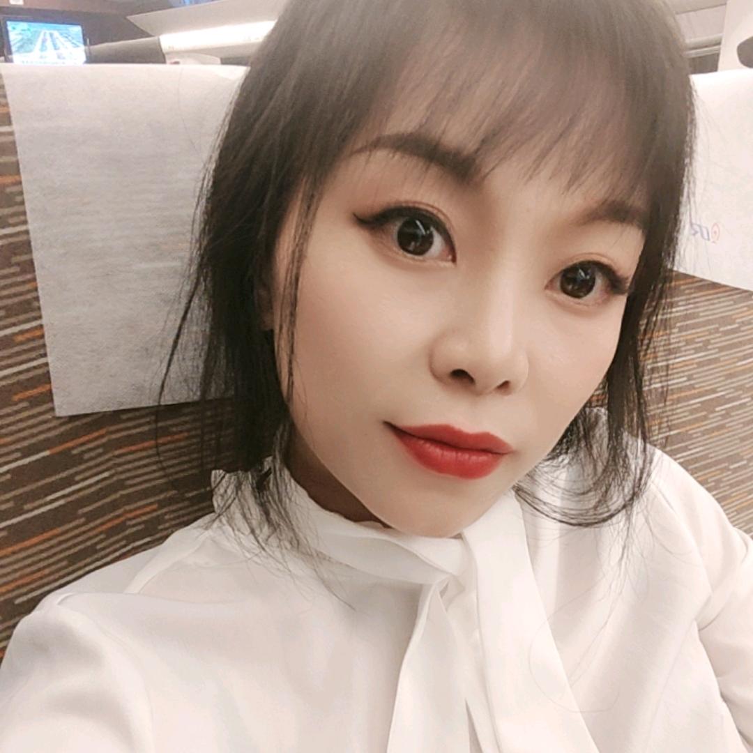 蓉妹（每天晚上8点开播）主播爱好聊天交朋