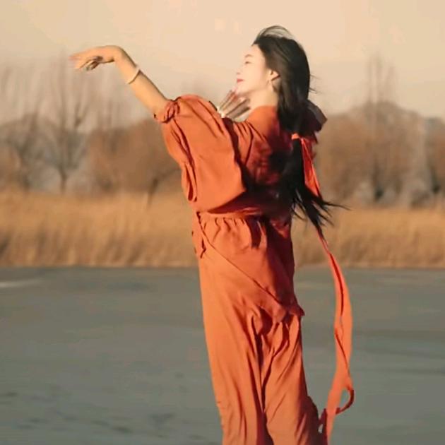 夜幕下的天使👼🏻