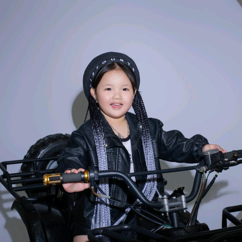 低调小伙