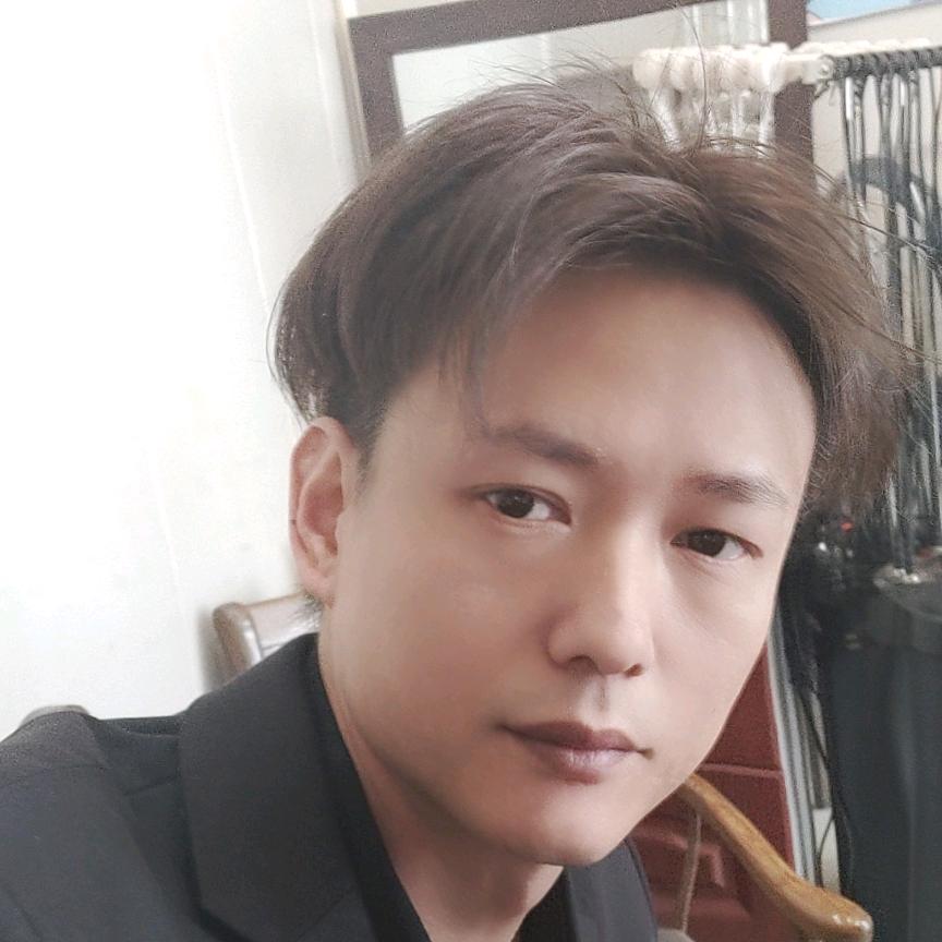 淮南谢家集巴特美发店
