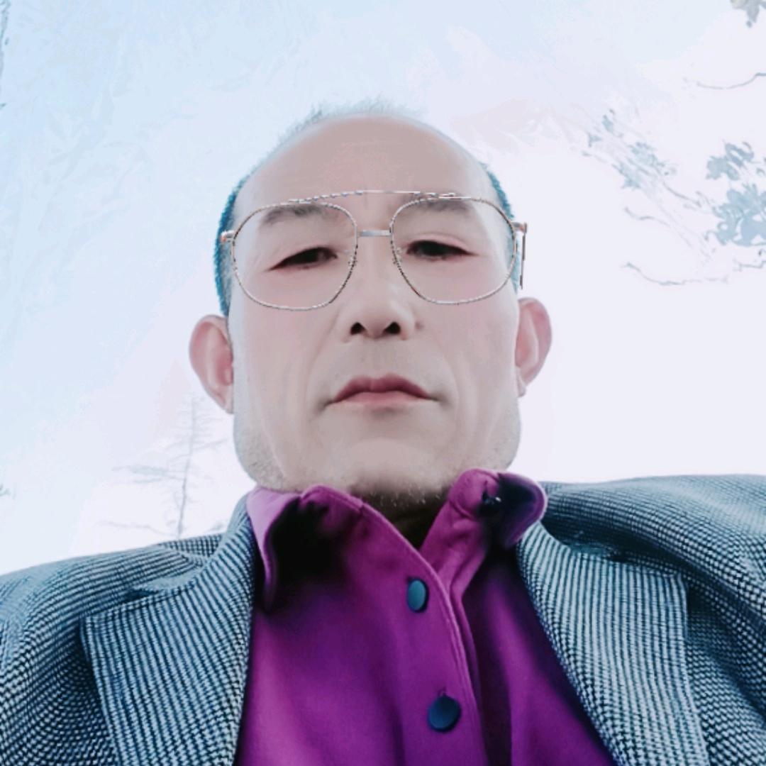 李