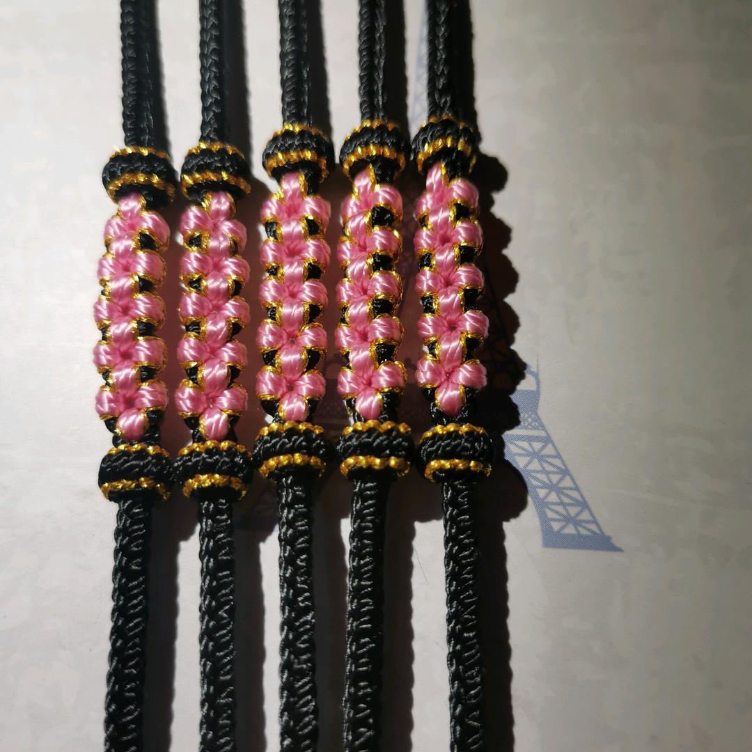 心灵手作（朱信颖）