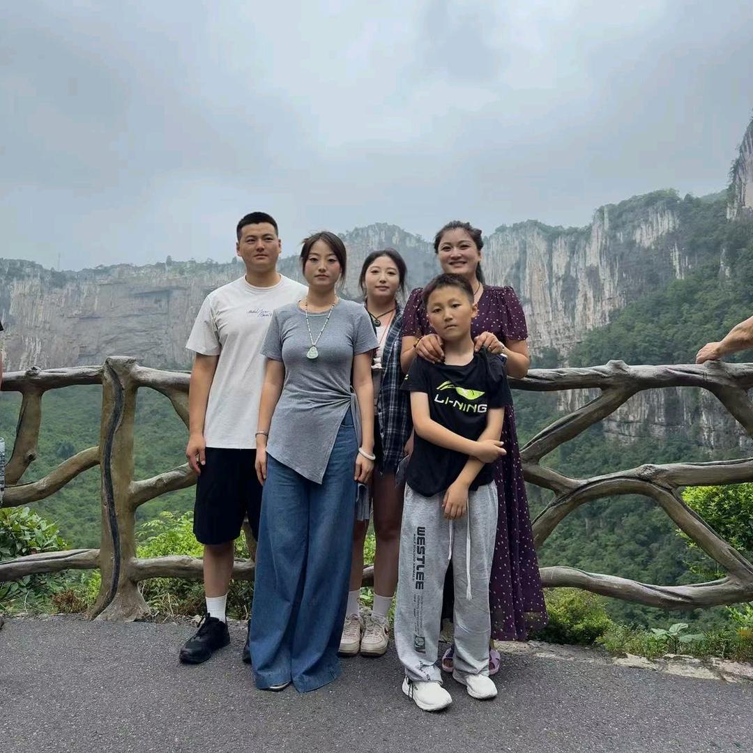罗家五兄妹