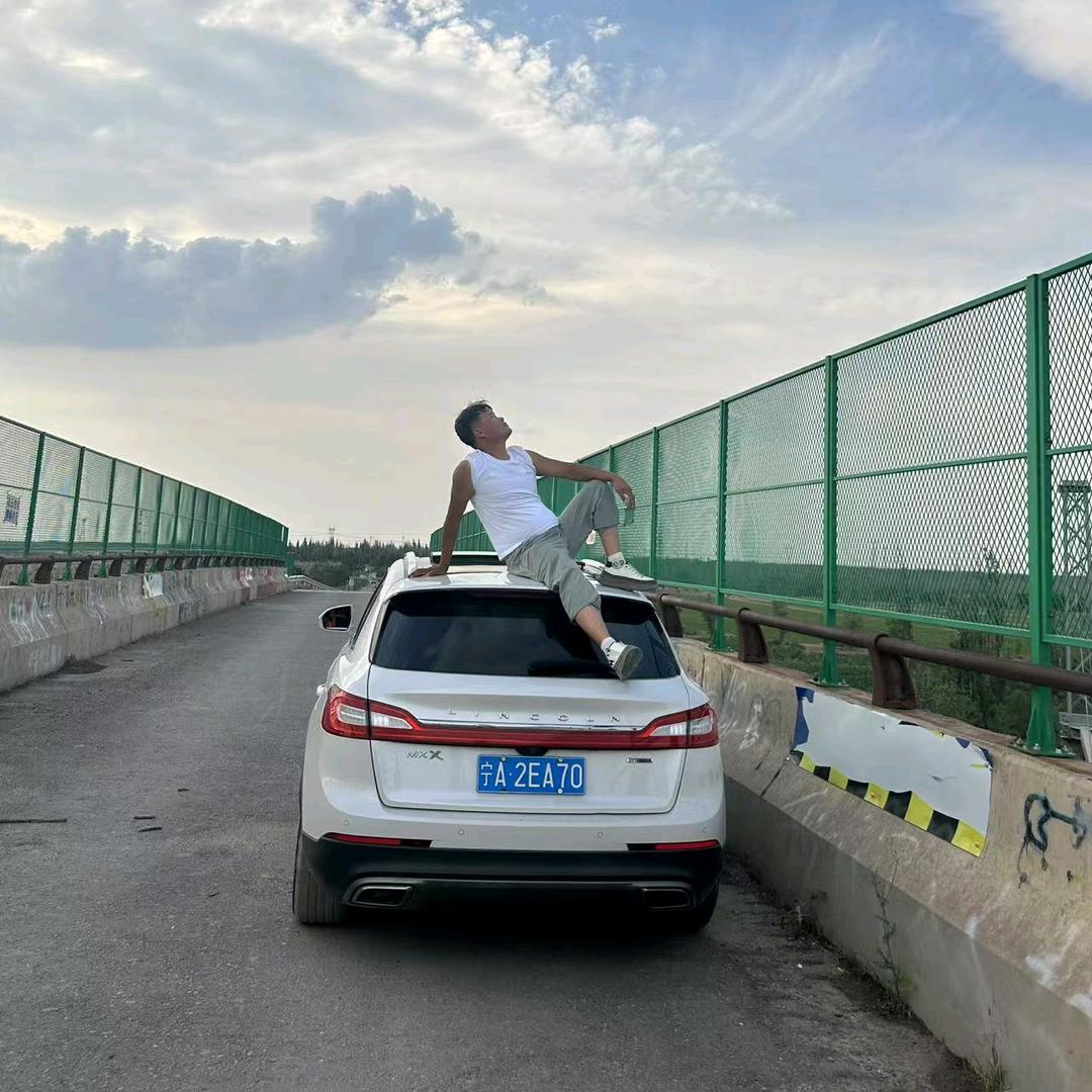 @李拜六