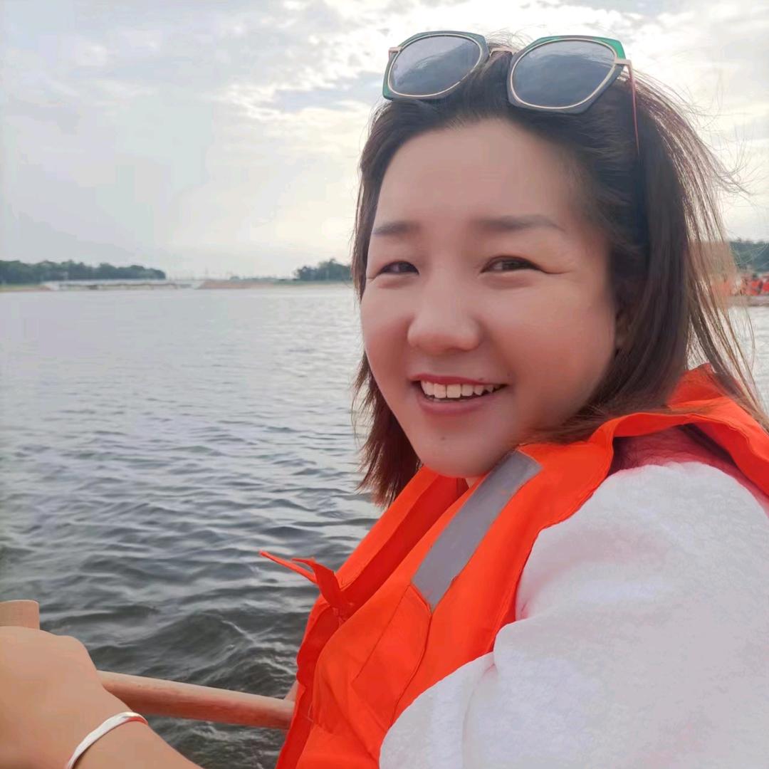 洎水社区鼓舞团꧁丽儿🌹꧂