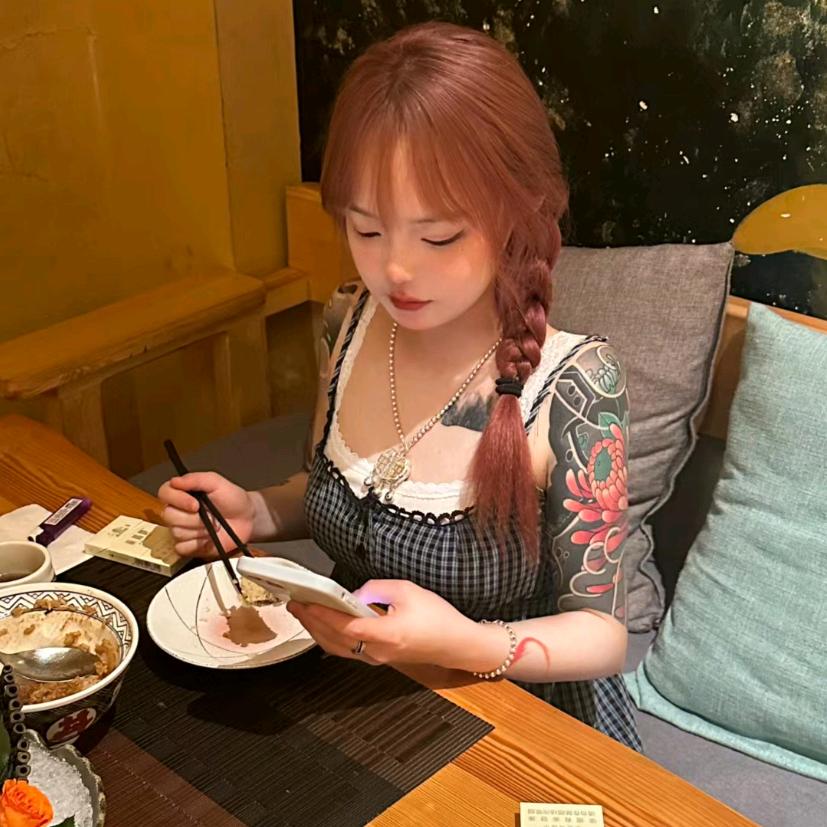 ;…。