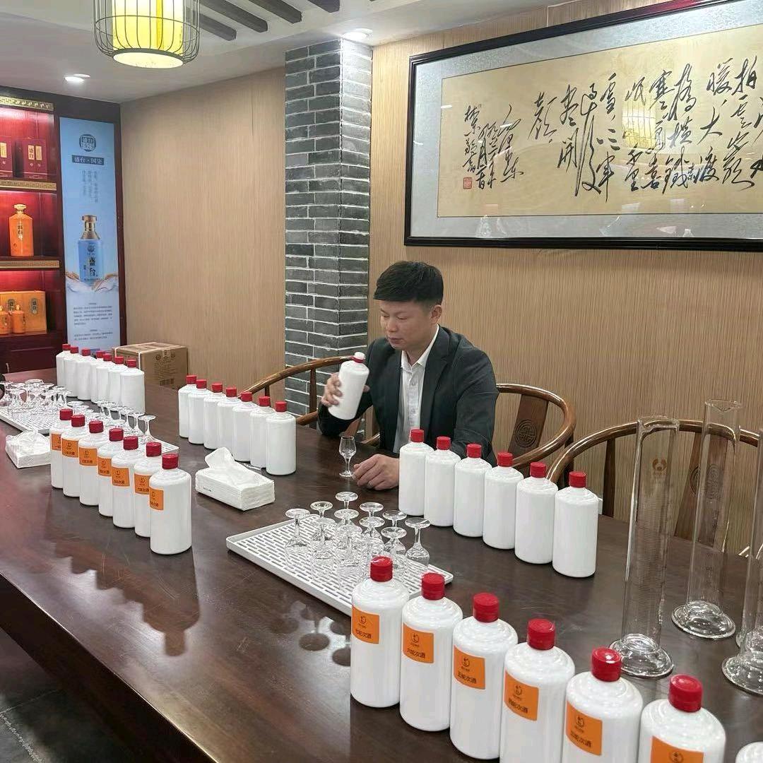 黔东南权哥（厂长）
