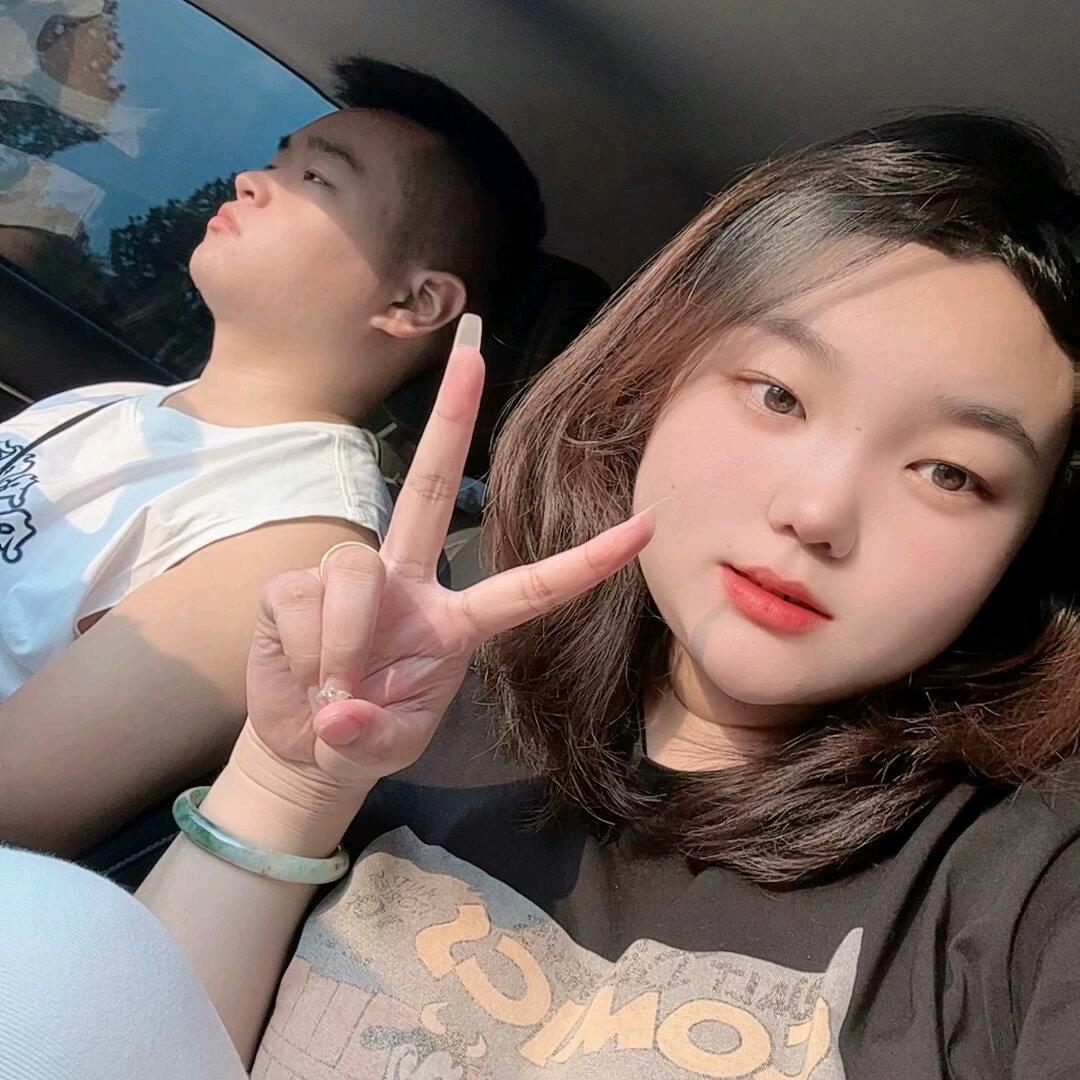 不吃梨的李杨杨🍐