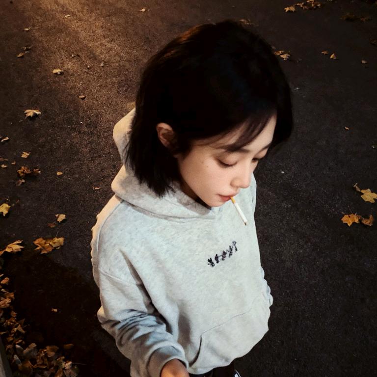 萌萌大王᳐੭ﾞ私人&短借