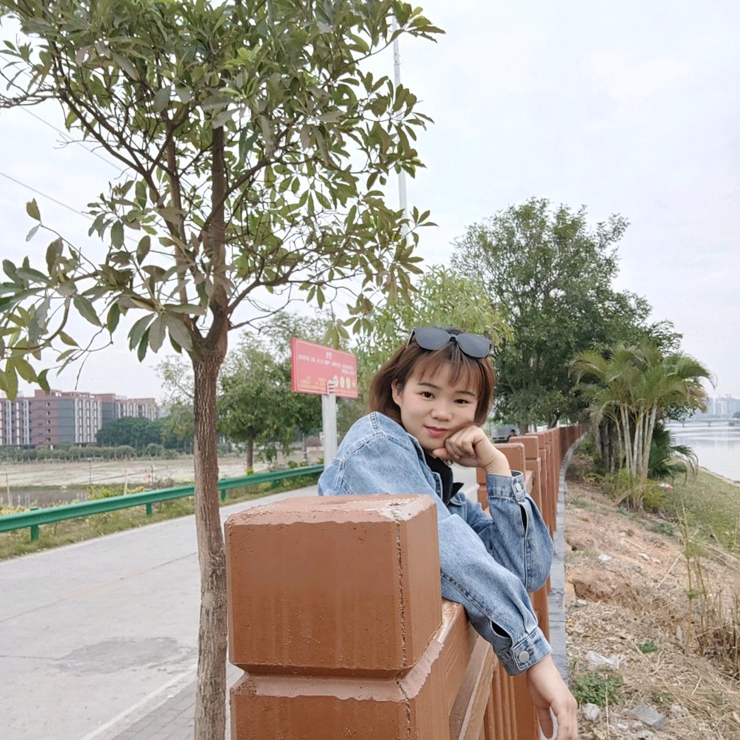 小丽"
