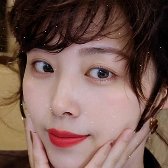 天鹅湖李木子