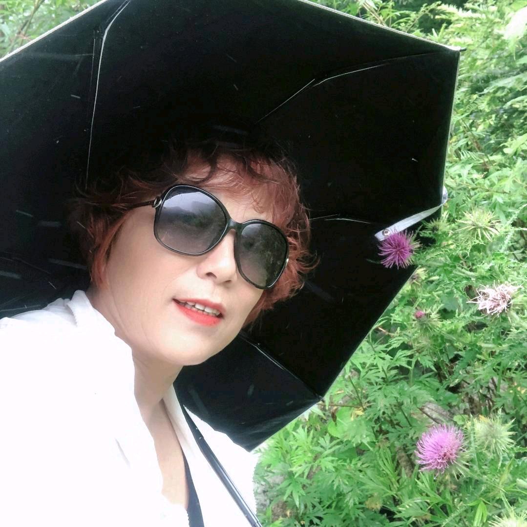丽