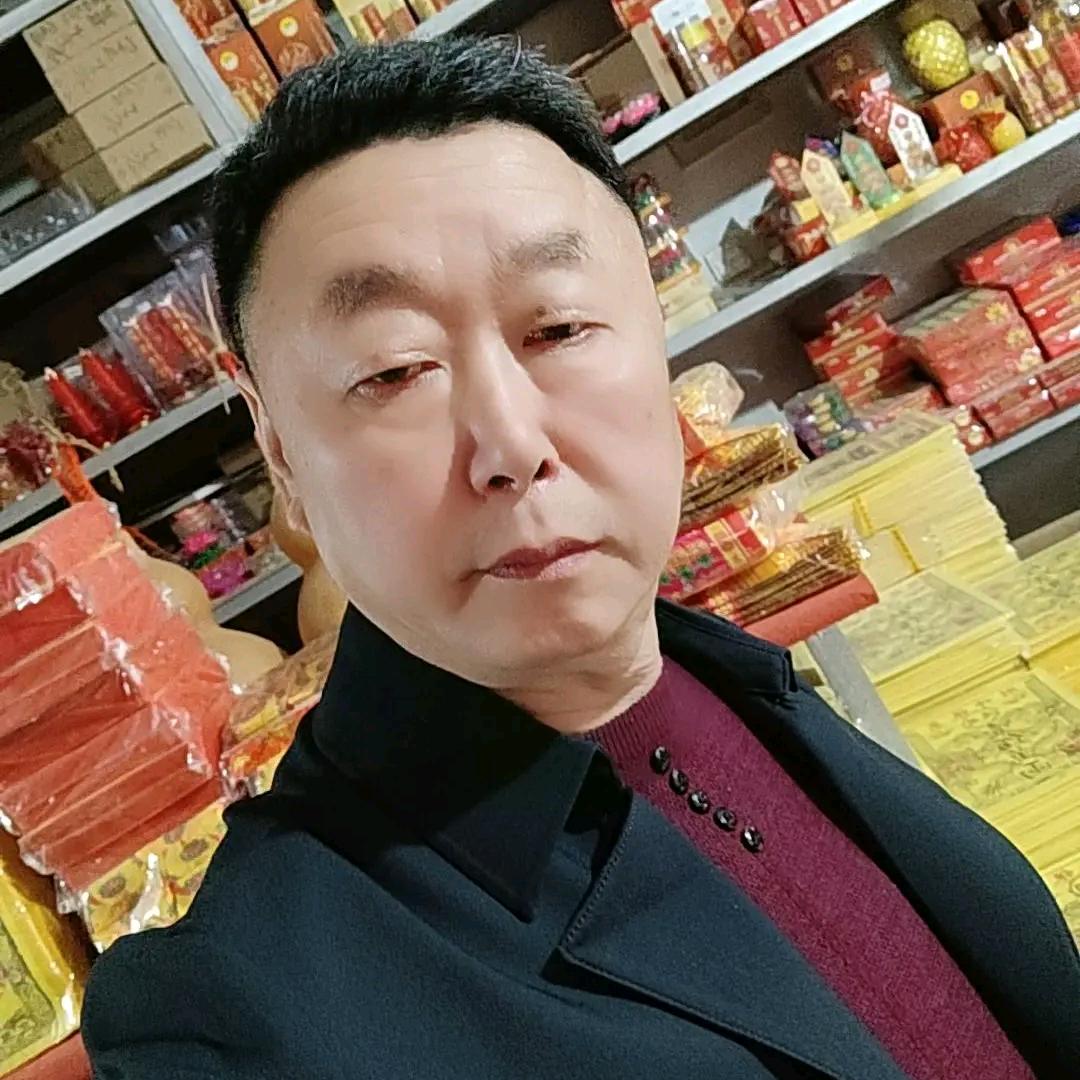人生:（感恩关注，不聊天不回复，谢