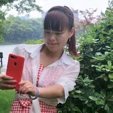 🍎小芳🍎