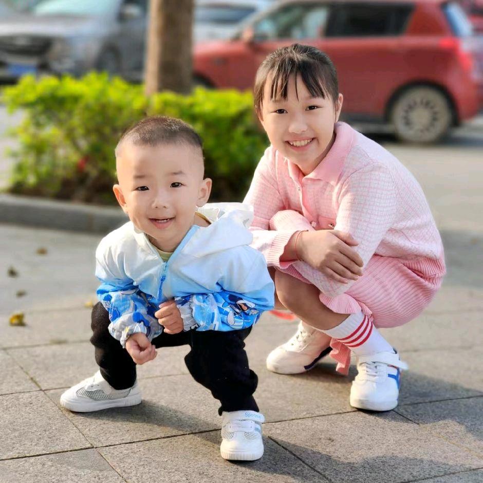 草从四姐妹
