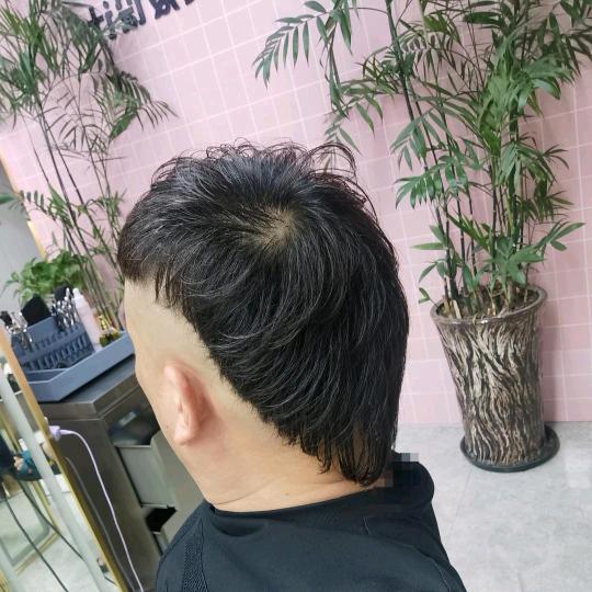 除了你，还有谁