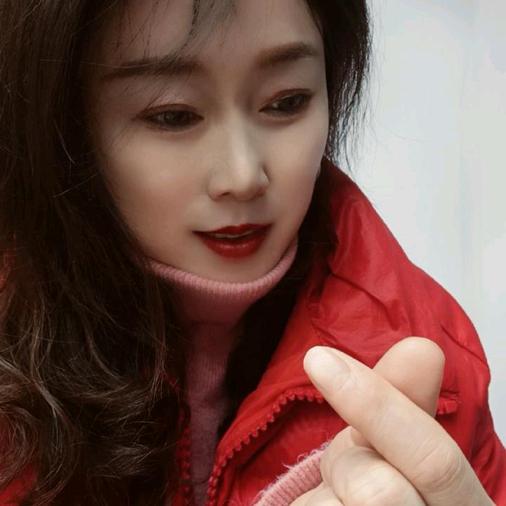 你能懂我吗？🌹店名《衣路到底》西区9号