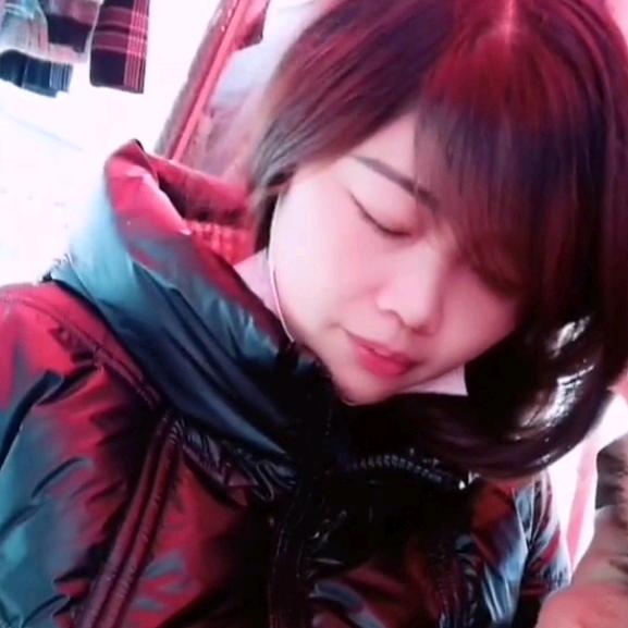 小卢