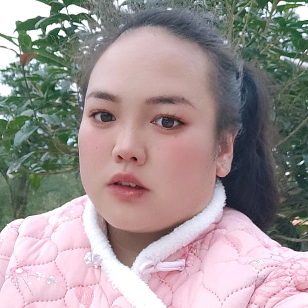 爱笑的胖妈妈