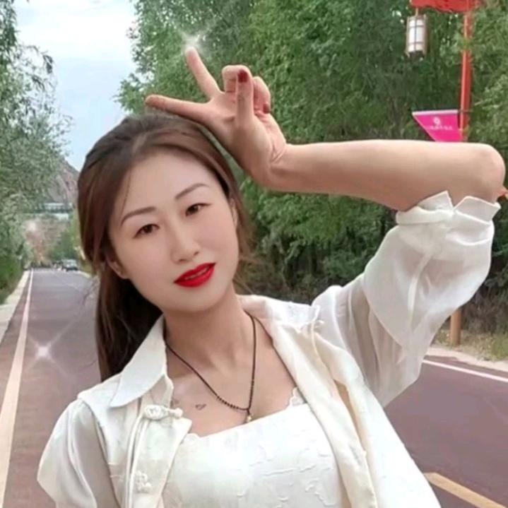 平平淡淡，相平，直播不定时。拒绝私聊