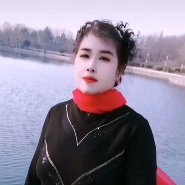 杨启香