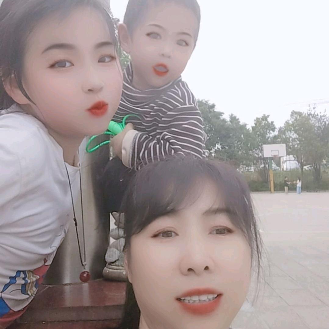 云南镇雄默默等你？！!！？