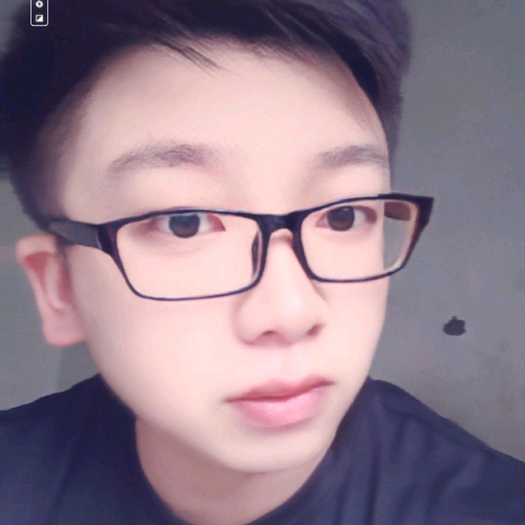 帅得不明显