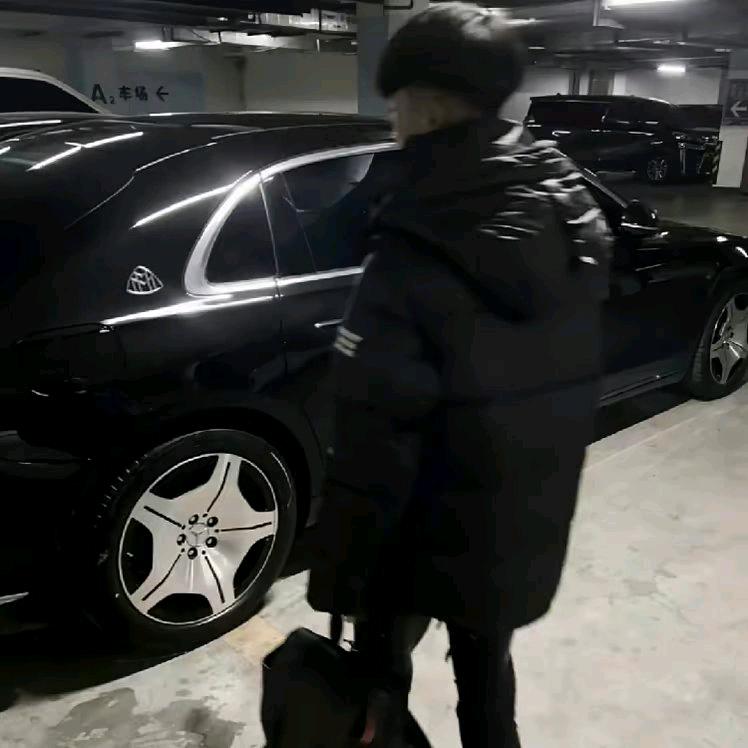 家穷人丑农村户口