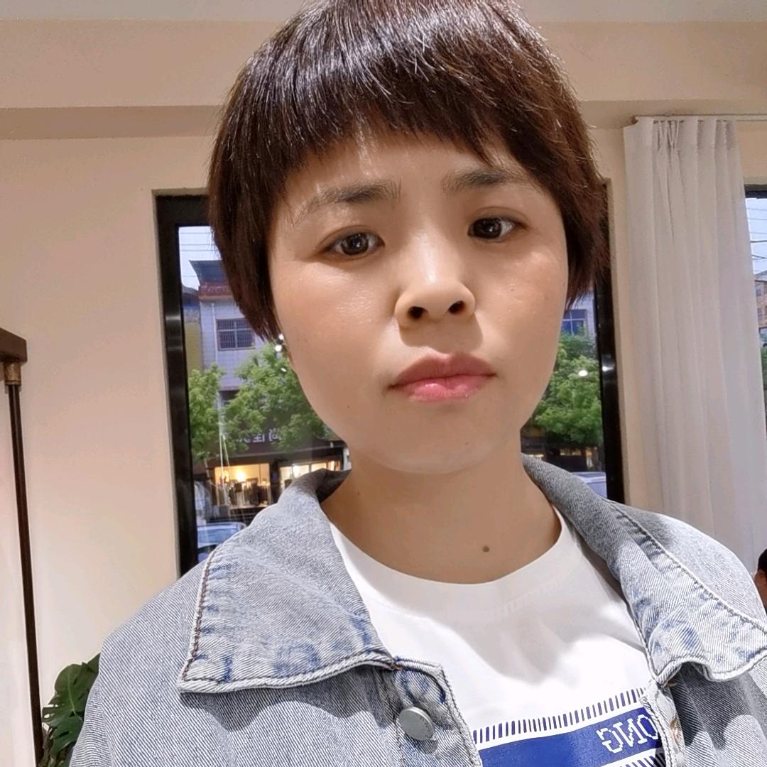 一见钟情钧鑫花艺苏霞（兼职红娘）