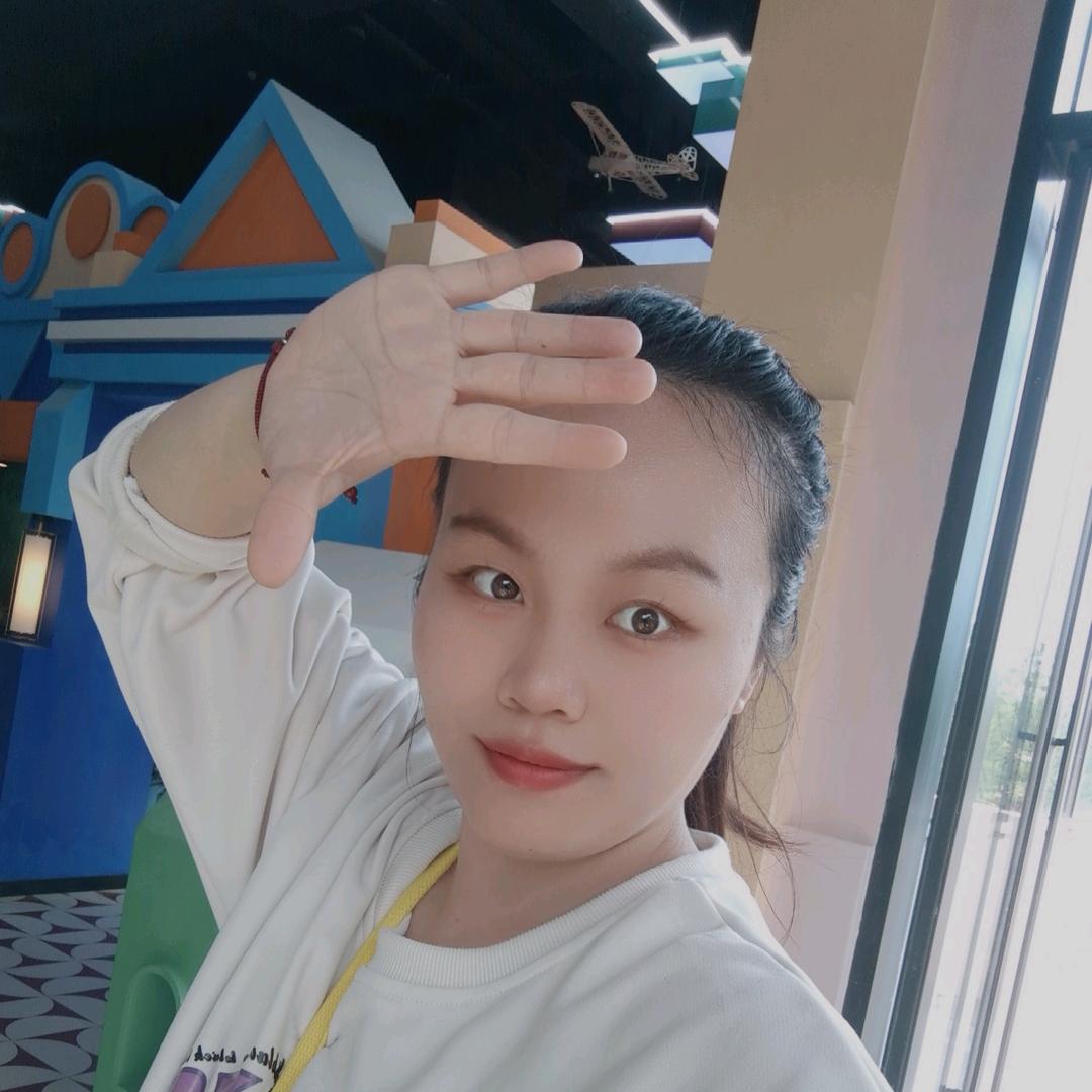 脆脆软软💗