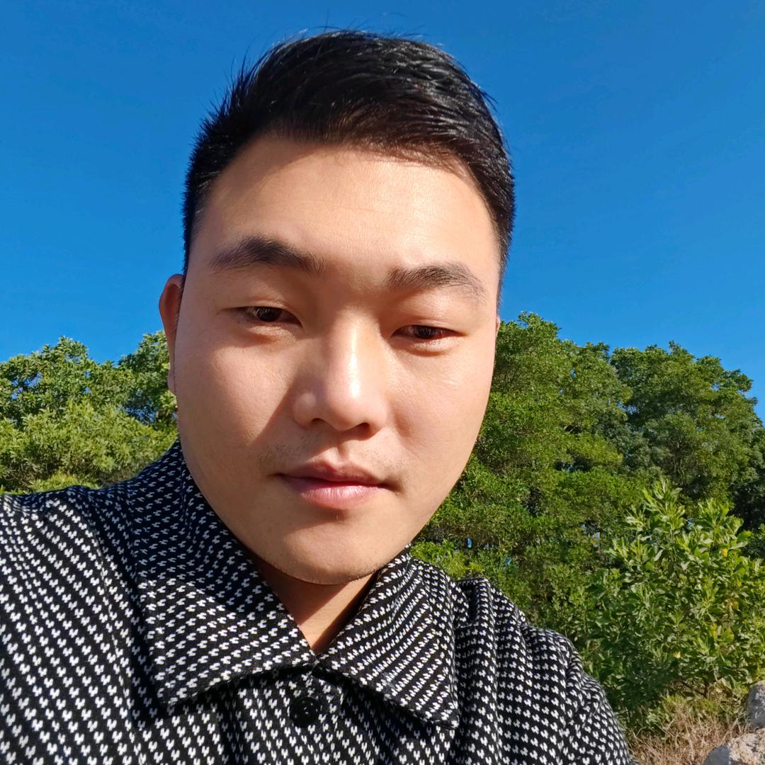鸿业模具