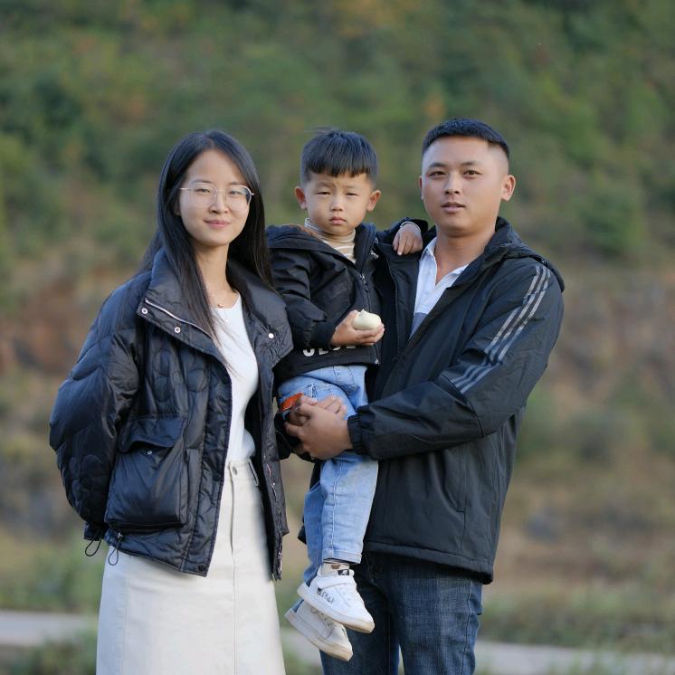 德驰二手车（小邱）