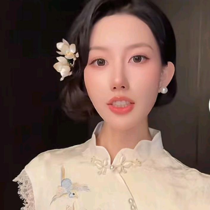 无艳一禾，日常穿搭