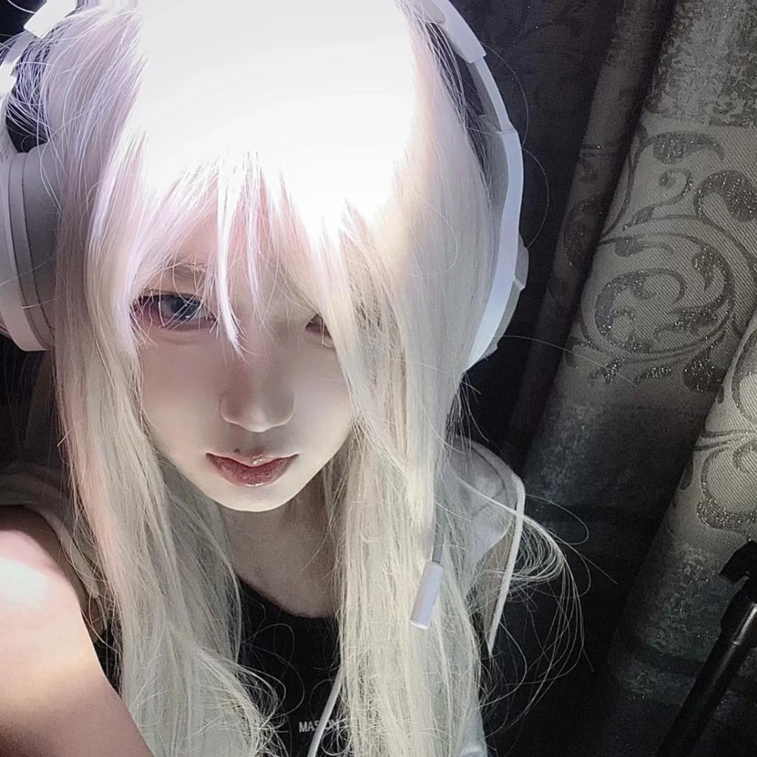 被前桌强制湿身的那个朗日我碎了