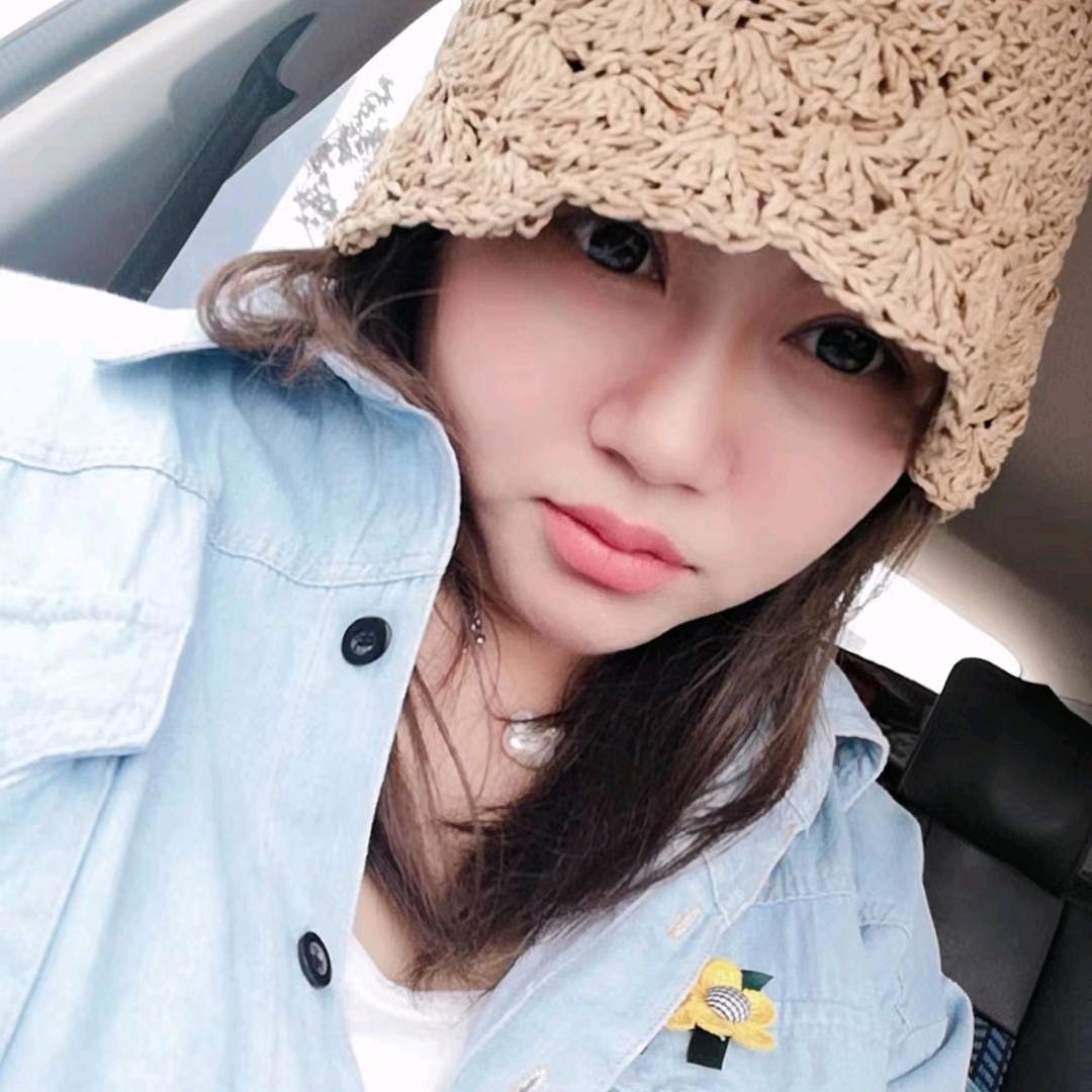 熊猫没有黑眼圈💤