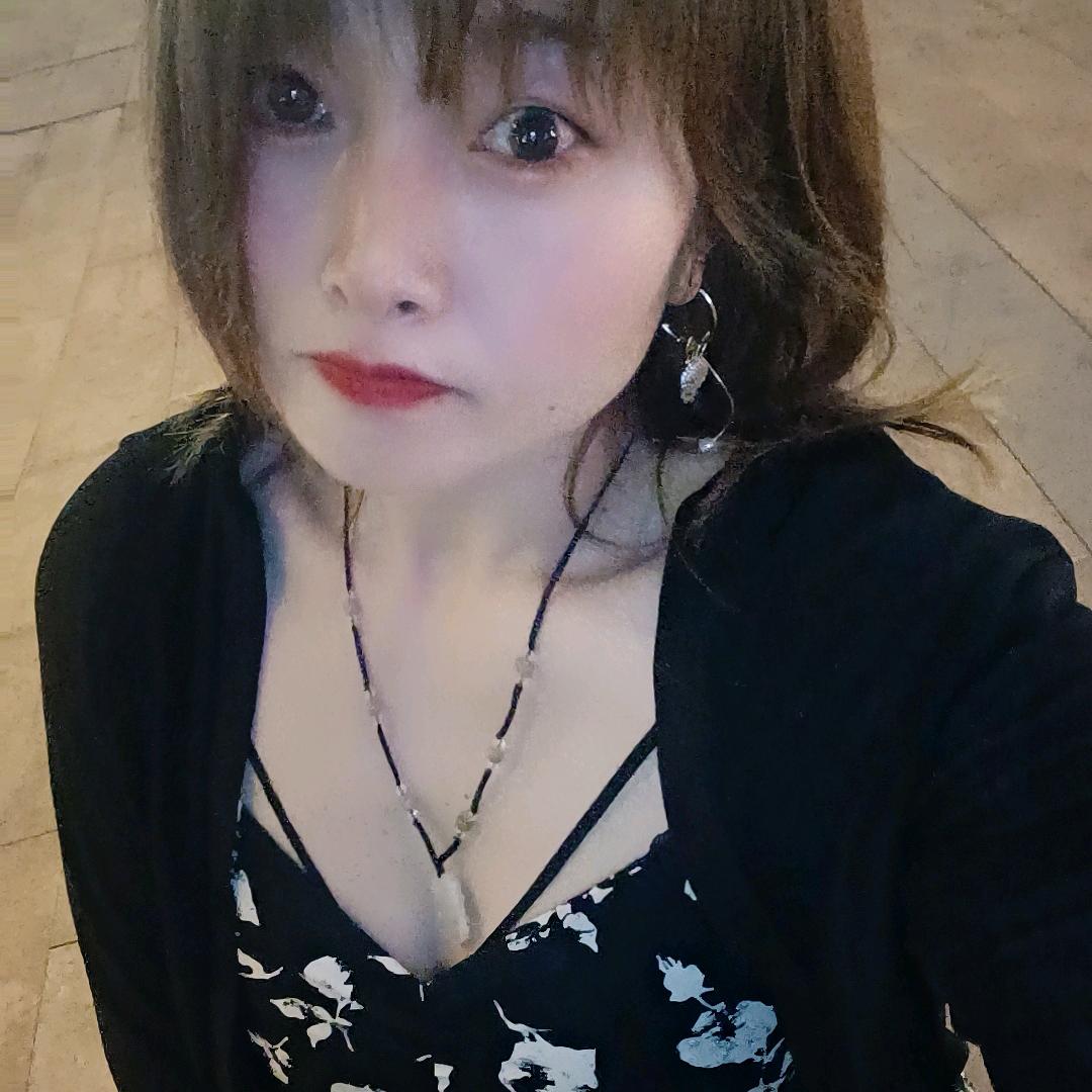是艳艳啊
