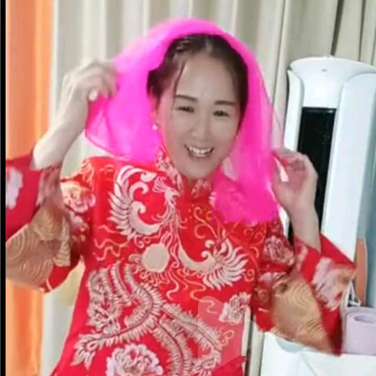 会姐👯👉橱窗有好物。