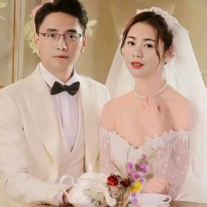 孟(๑Ő௰Ő๑)少ヽ(爱´∀‘爱)ノ玲玲