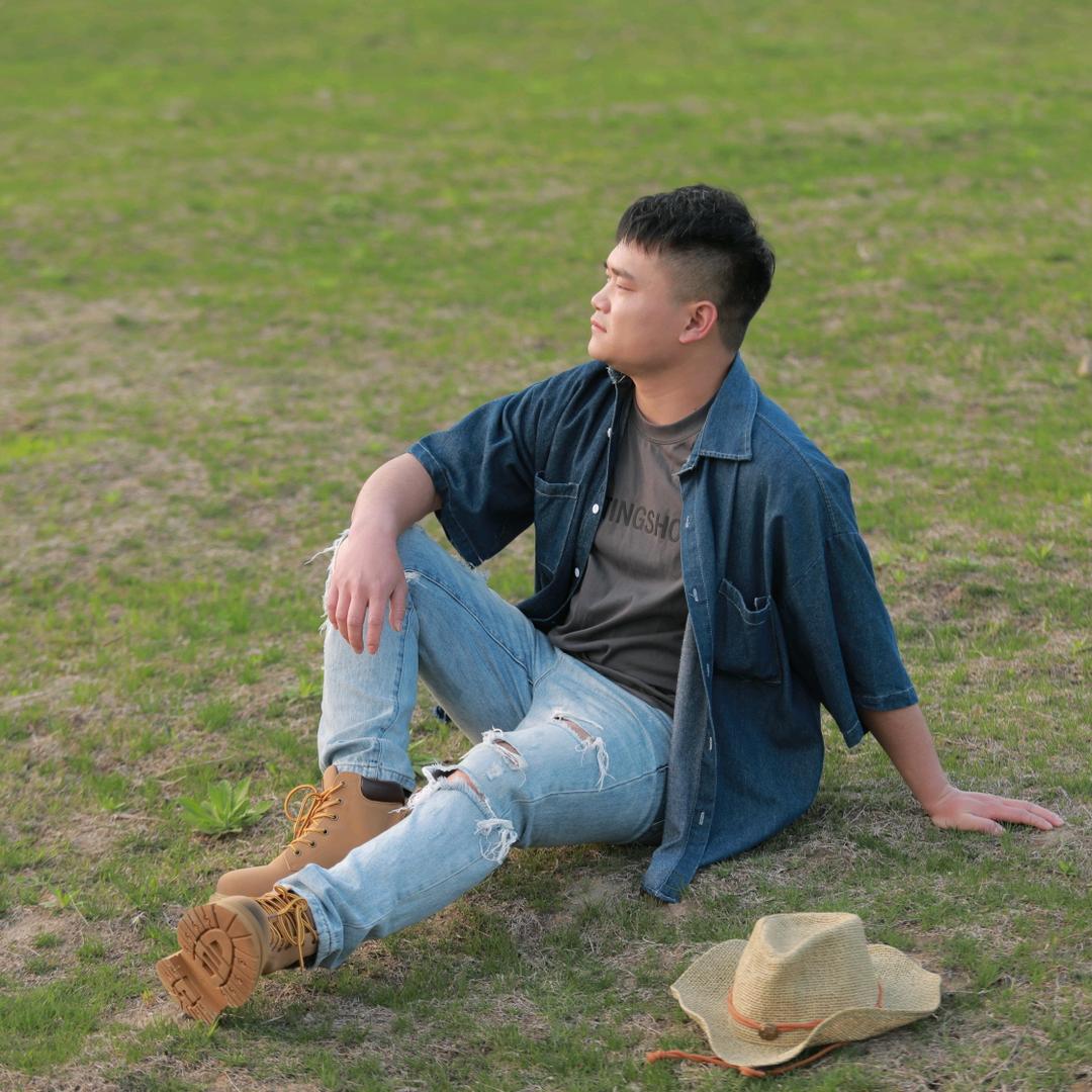 梁小龙1