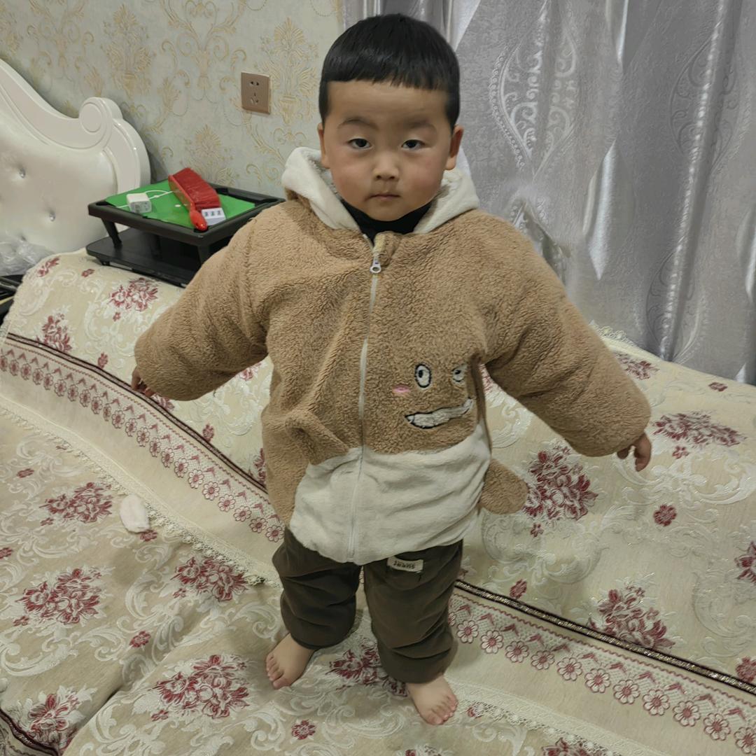 潘