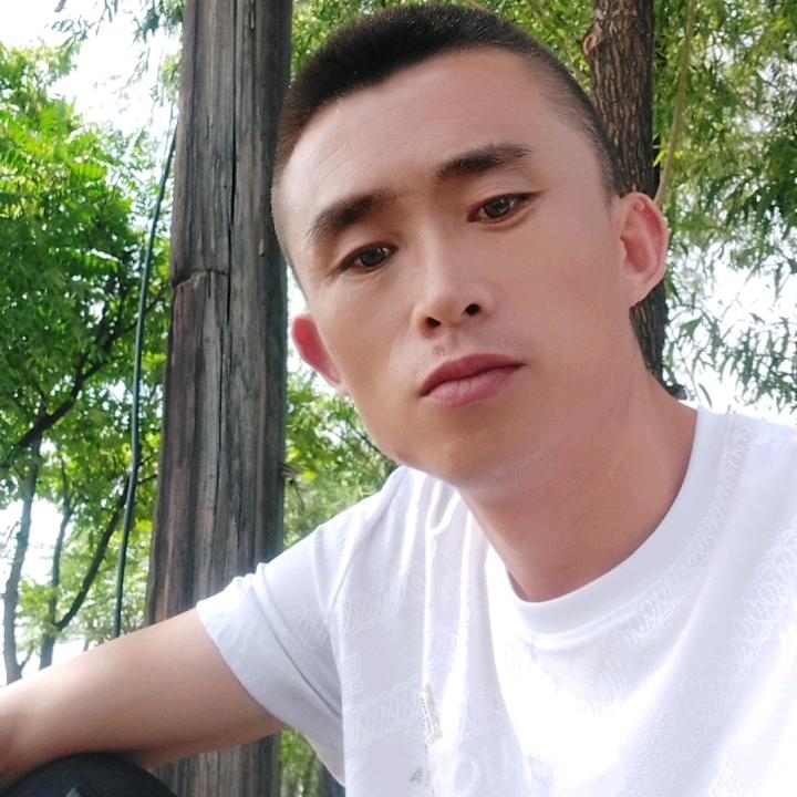 凌云！