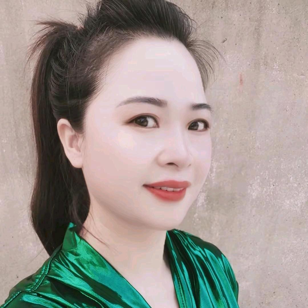阳光下的你
