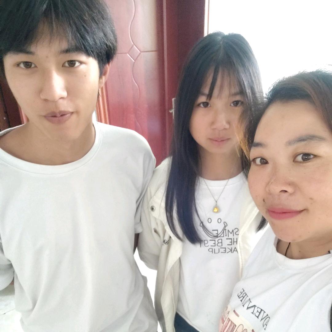 云南单亲妈妈小韩