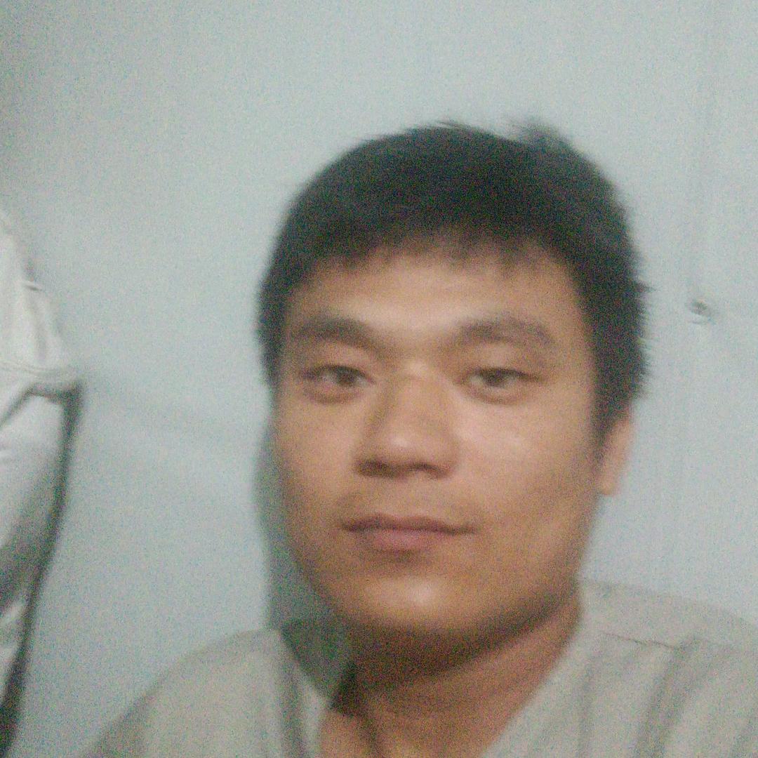 黄继磊辉煌腾达事业有成。